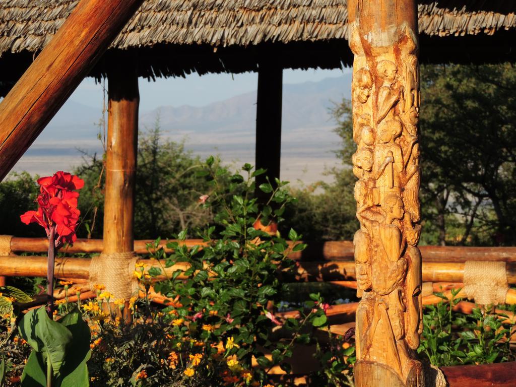 מטו וואמבו African Sunrise Lodge And Campsite מראה חיצוני תמונה